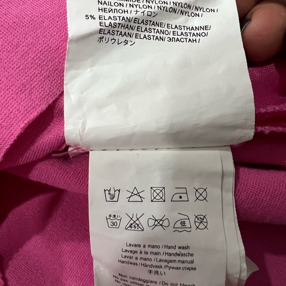 Pink ruffle dress for your sweet Valentine 💘 well made Italian brand & style - Picture 6 of 6